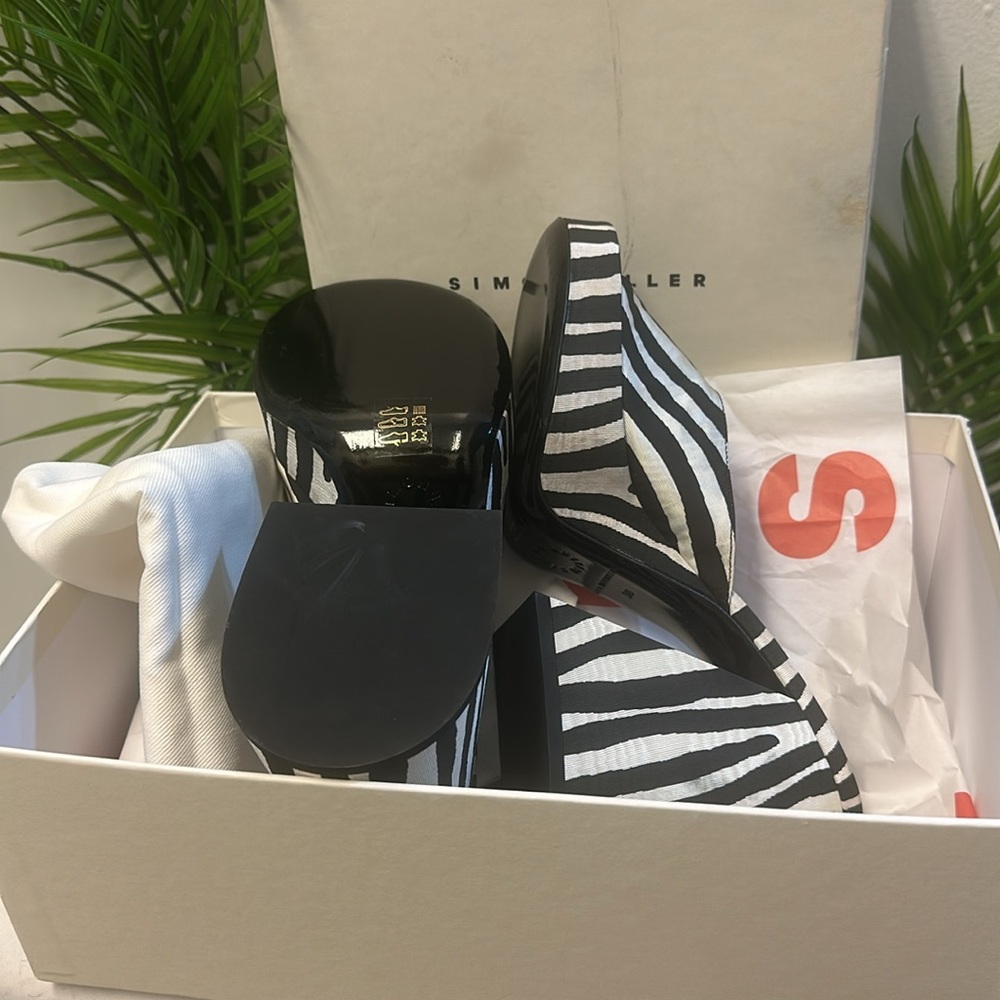 ποΈποΈ HOST PICK π SIMON MILLER Black & White Slice Heeled Sandals, U.S size : 7 - Picture 10 of 14